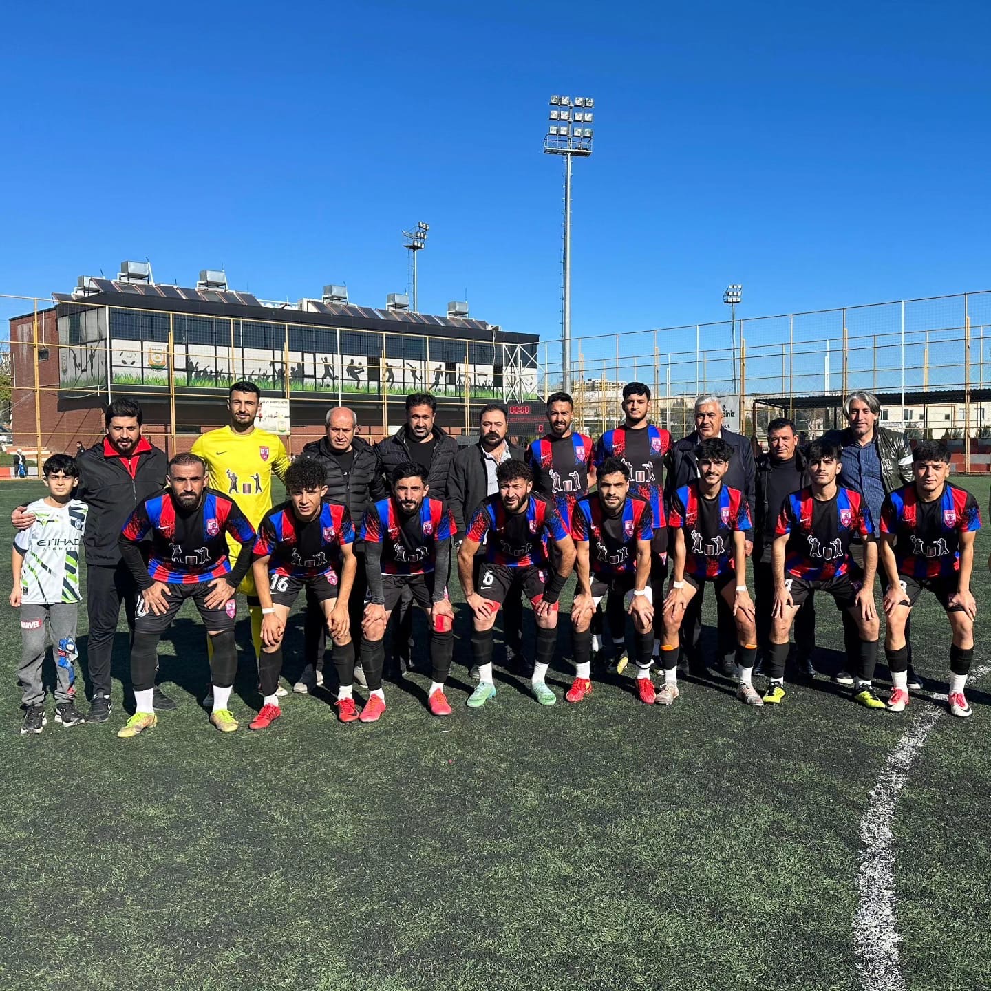 Hilvan Belediyespor, Yerli Sporcularıyla Süper Amatör Ligi Heyecanlandırıyor! 